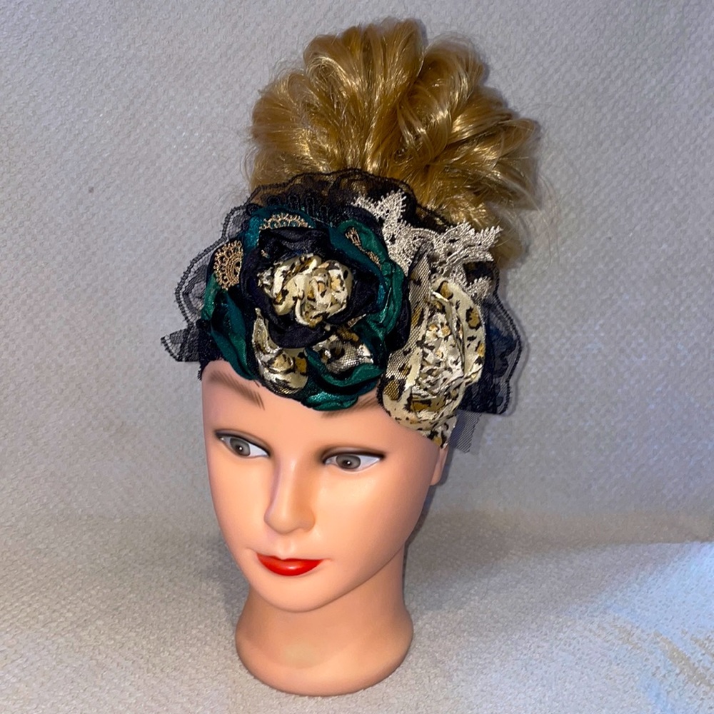 Green,Black,Leopard and Taupe hair bow